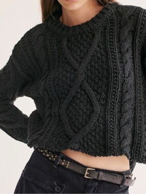 Free People Cutting Edge Pullover Cropped Cable Knit Chunky Sweater Black Size M